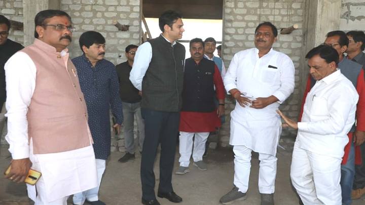 प्रभारी मंत्री देवड़ा ने किया निर्माणाधीन शासकीय कन्या महाविद्यालय भवन का किया औचक निरीक्षण